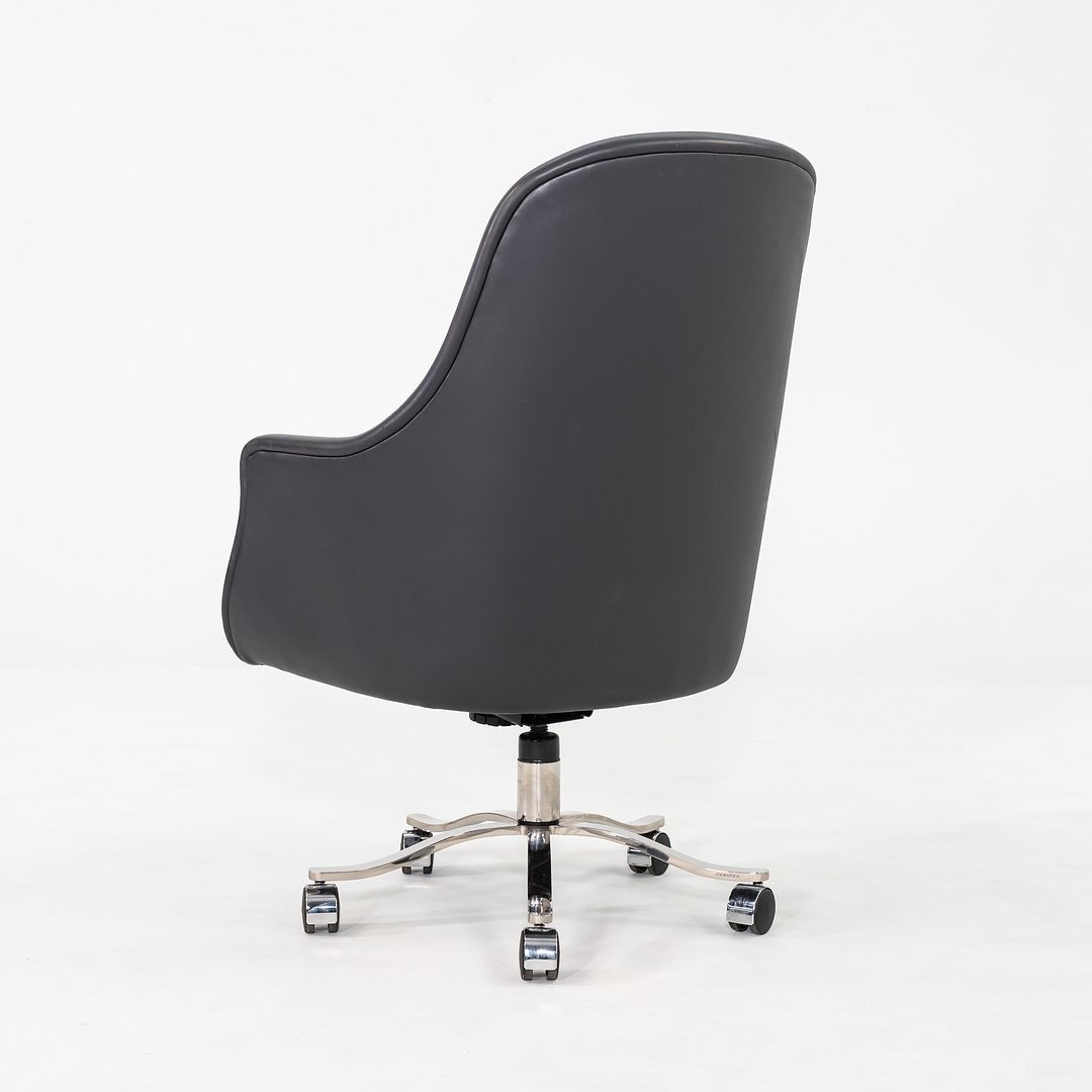 2006 Nicos Zographos Alpha Bucket Executive Desk Chair in Grey Leather 9x Avail