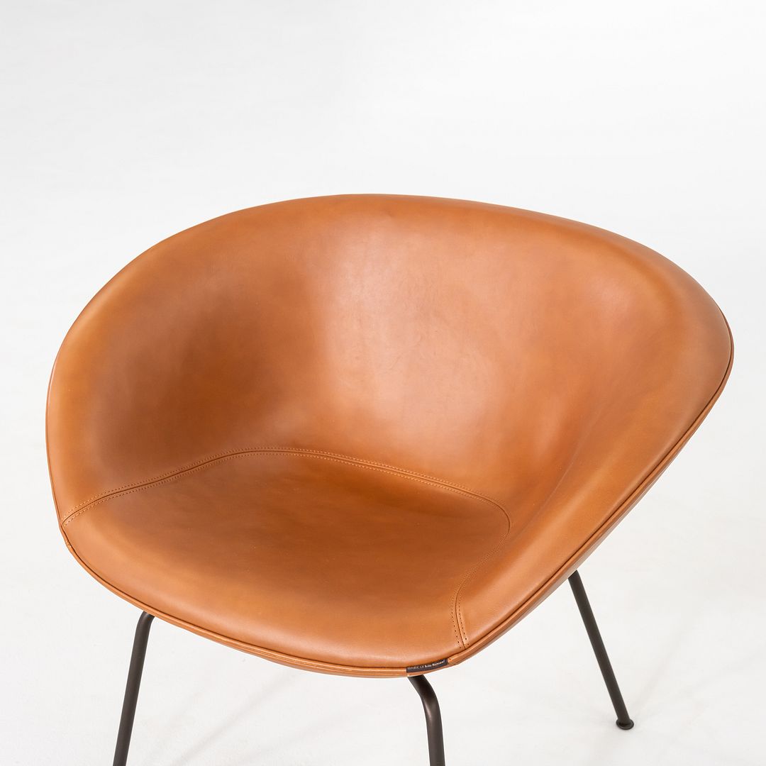 2018 Arne Jacobsen Pot Chair in Elegance Walnut Leather Steel Base Fritz Hansen
