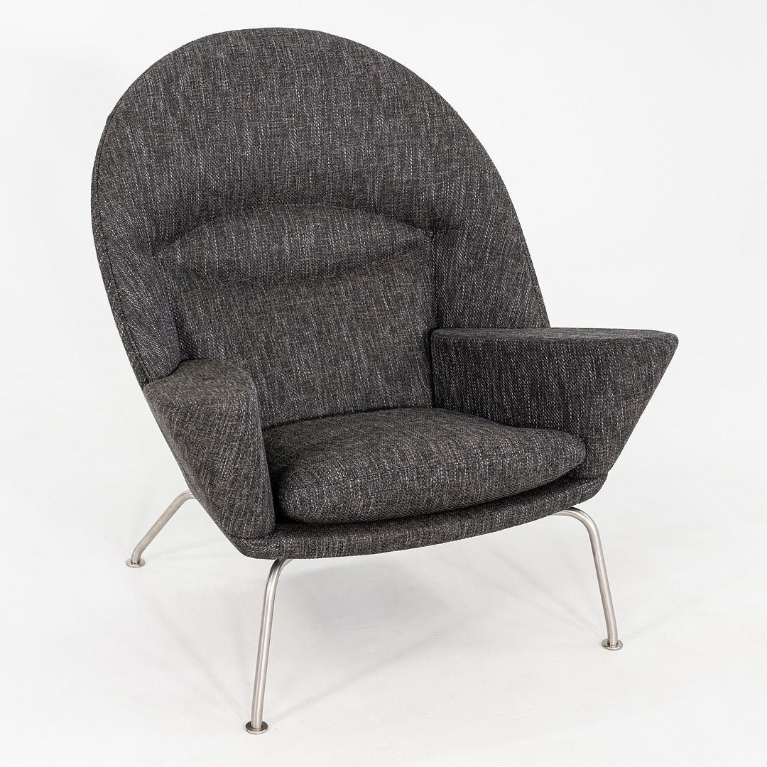 2022 CH468 Oculus Lounge Chair and Ottoman by Hans Wegner for Carl Hansen Grey Fabric 3x Available