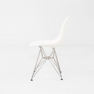 2015 Set of Six Eames DSR Plastic Shell Chairs in White with Steel Eiffel Base