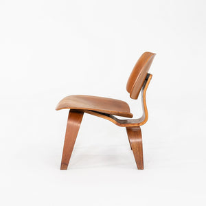 C. 1947 Herman Miller Evans Eames LCW Lounge Chair Walnut w/ 5-2-5 Screw Pattern