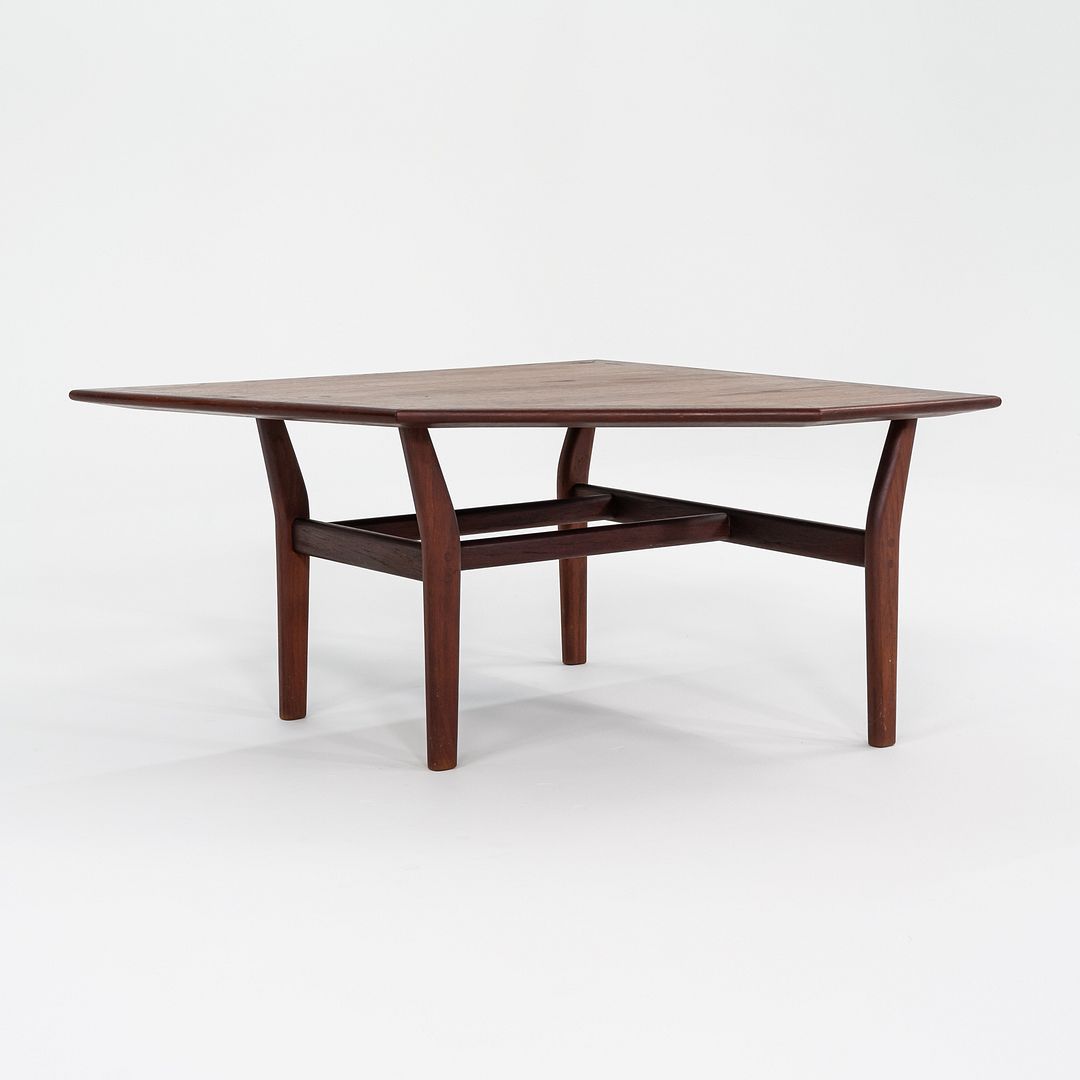 1960s Custom Danish Teak Corner End Side Table with Angular Design, 35x34x18.5
