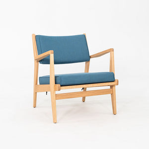 C. 2020 Pair of Jens Risom U-430 Lounge Chairs with Arms for DWR Oak w/ Fabric