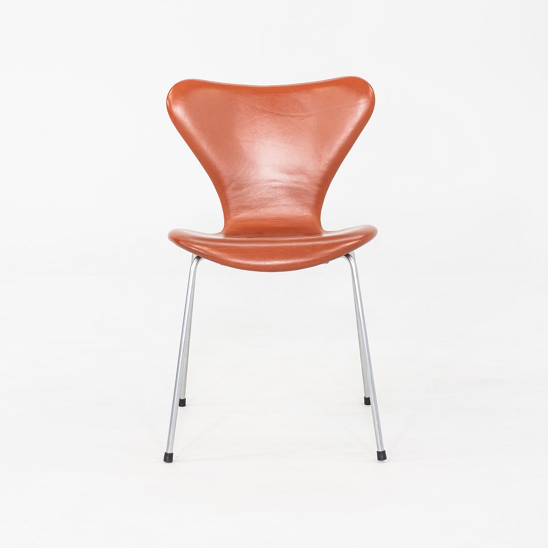 2004 Set of Four Arne Jacobsen for Fritz Hansen Series 7 Dining Chairs in Cognac