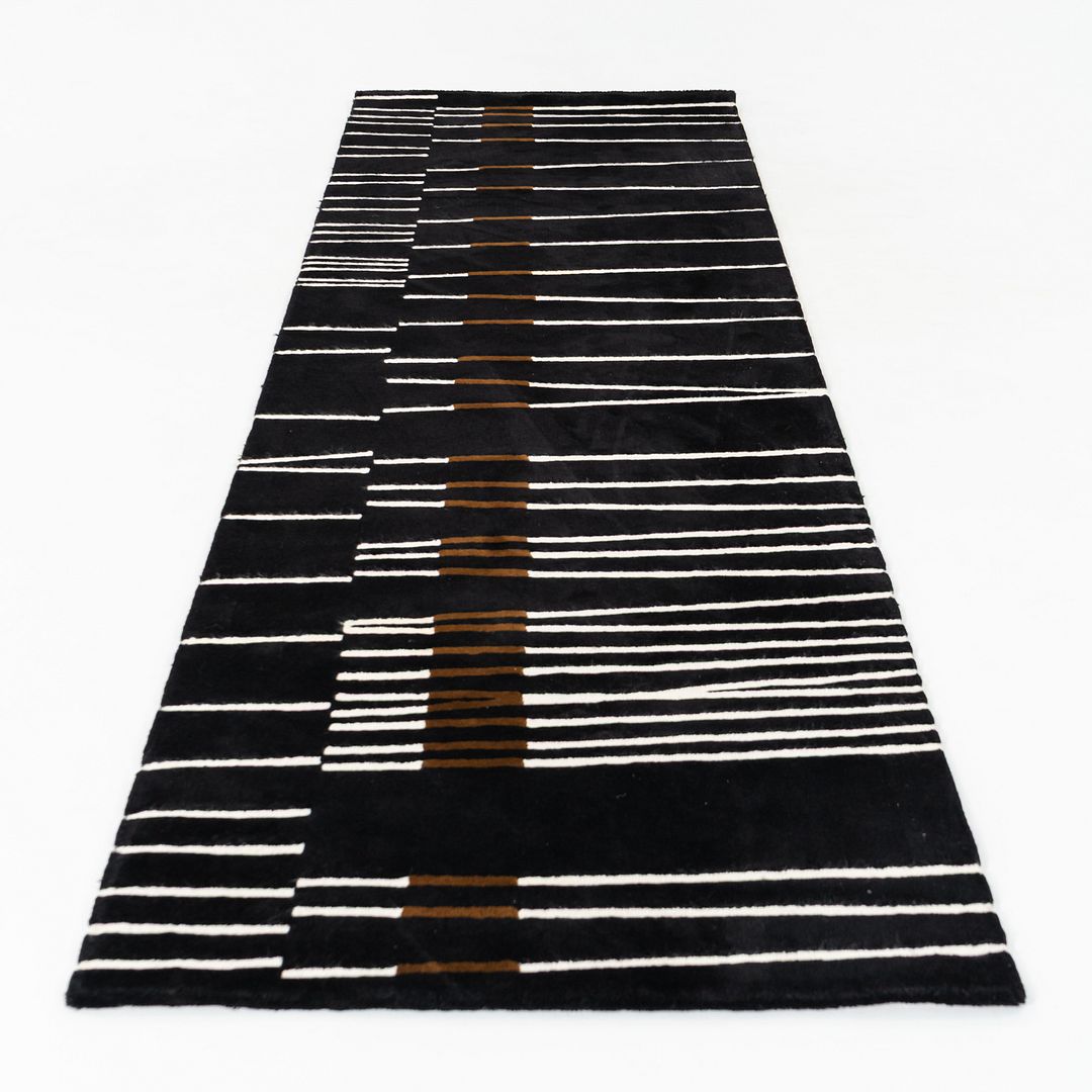 2000s Studio DR DellaRobbia Lanzo Rug 3'7" x 11' Comprised of New Zealand Wool