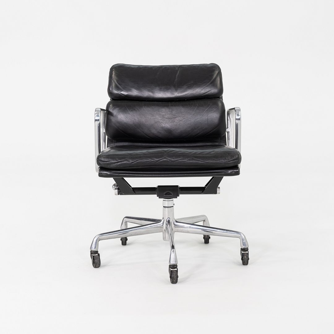 1997 Herman Miller Eames Management Soft Pad Desk Chair in Black Leather 12+ Avail