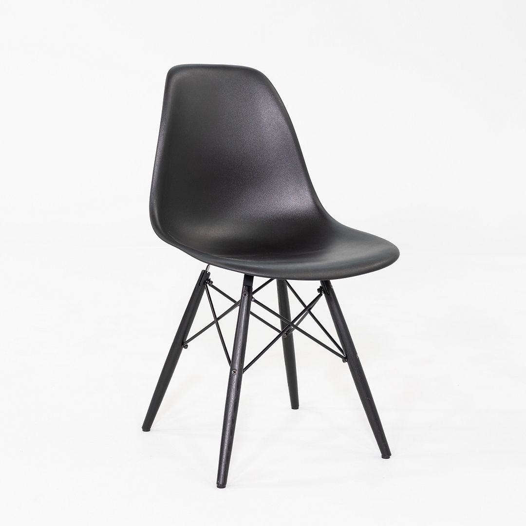 2018 Set of Four Herman Miller Eames DSW Dining Side Chairs in Black Plastic