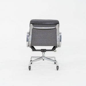1977 Herman Miller Eames Soft Pad Aluminum Group Management Desk Chair in Grey