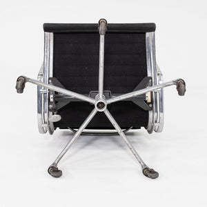 1992 Herman Miller Eames Aluminum Group Management Desk Chair in Black Fabric