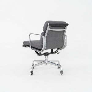 1977 Herman Miller Eames Soft Pad Aluminum Group Management Desk Chair in Grey