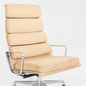 2007 Herman Miller Eames Soft Pad Reclining Lounge Chair with Oatmeal Fabric