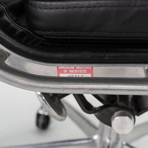 1989 Herman Miller Eames Soft Pad Management Desk Chairs in Black 13x Available
