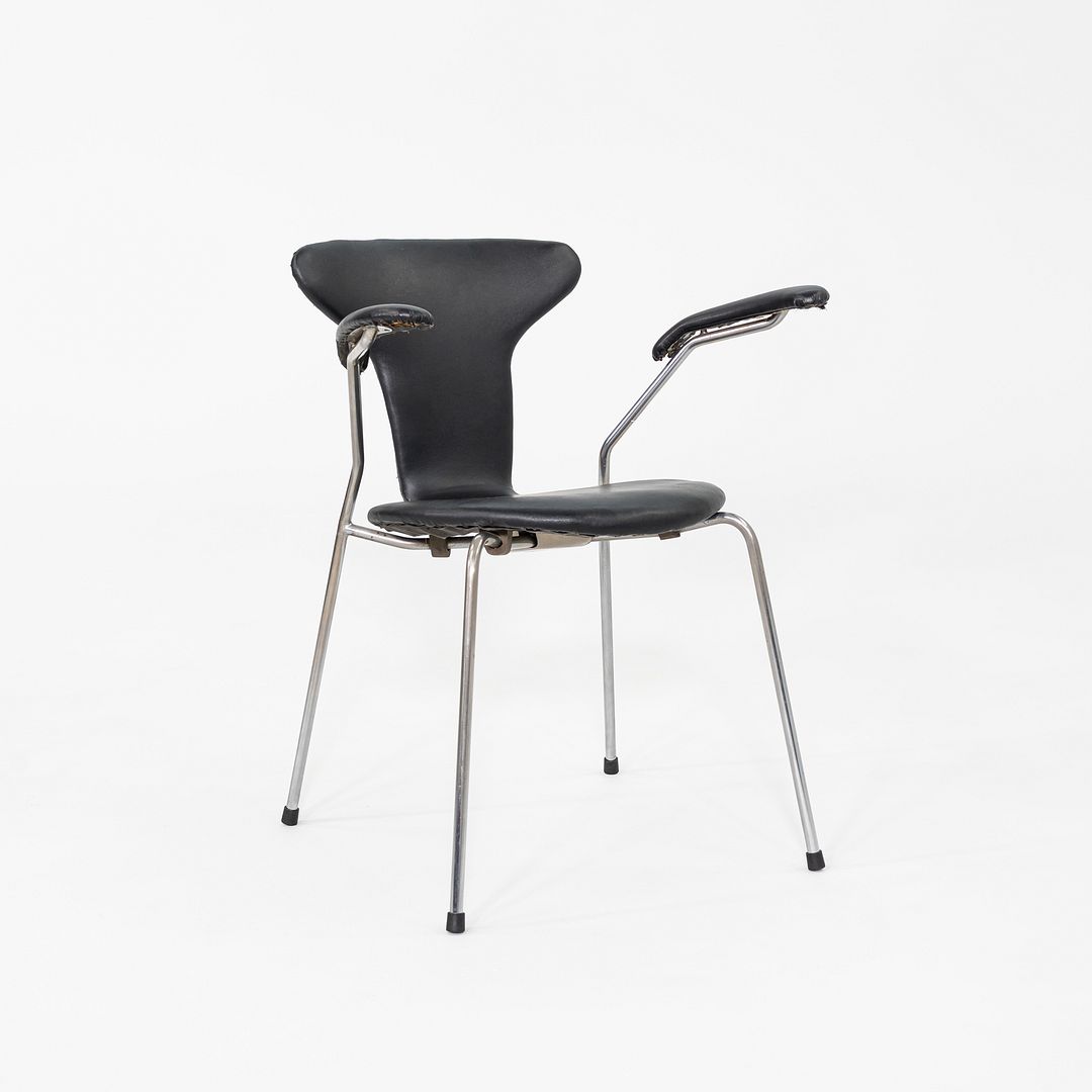 1960s Pair of Arne Jacobsen Fritz Hansen Model 3105 Mosquito Dining Armchairs