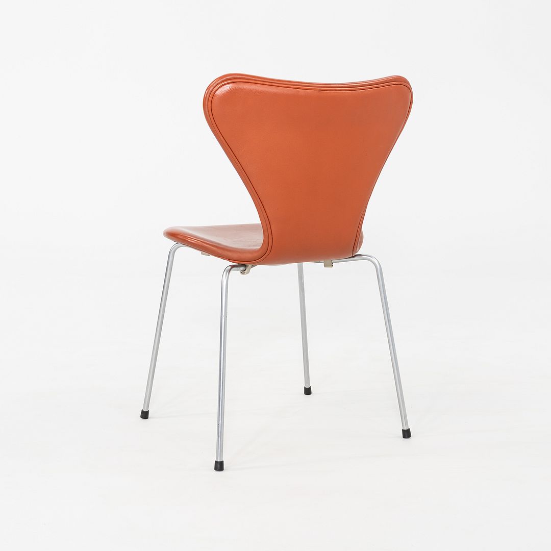 2004 Set of Four Arne Jacobsen for Fritz Hansen Series 7 Dining Chairs in Cognac