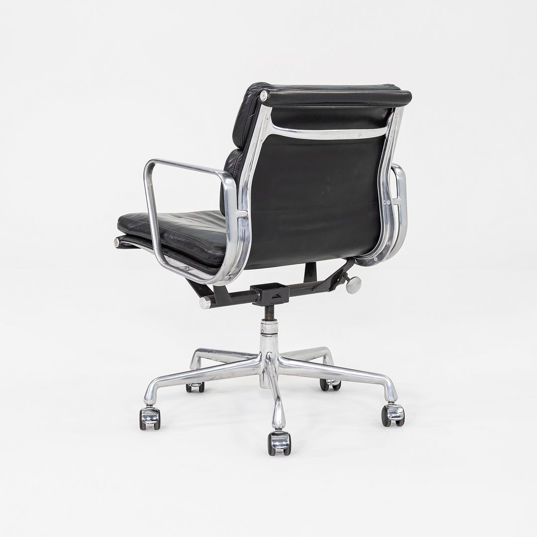 2003 Herman Miller Eames Soft Pad Management Desk Chair Black Leather 6x Avail