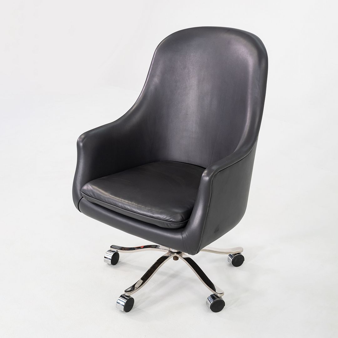 2006 Nicos Zographos Alpha Bucket Executive Desk Chair in Grey Leather 9x Avail