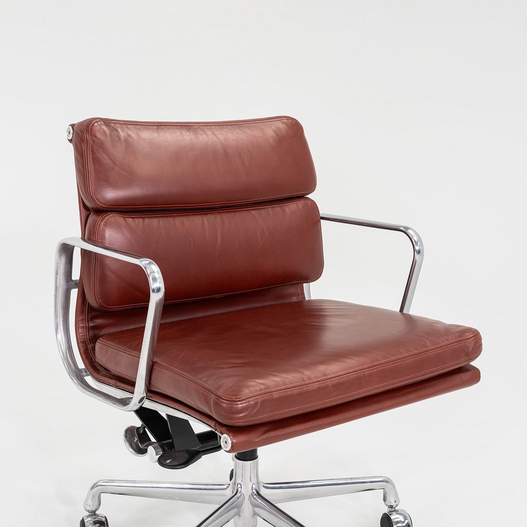 2012 Herman Miller Eames Soft Pad Management Desk Chair Rust Leather 10x Avail