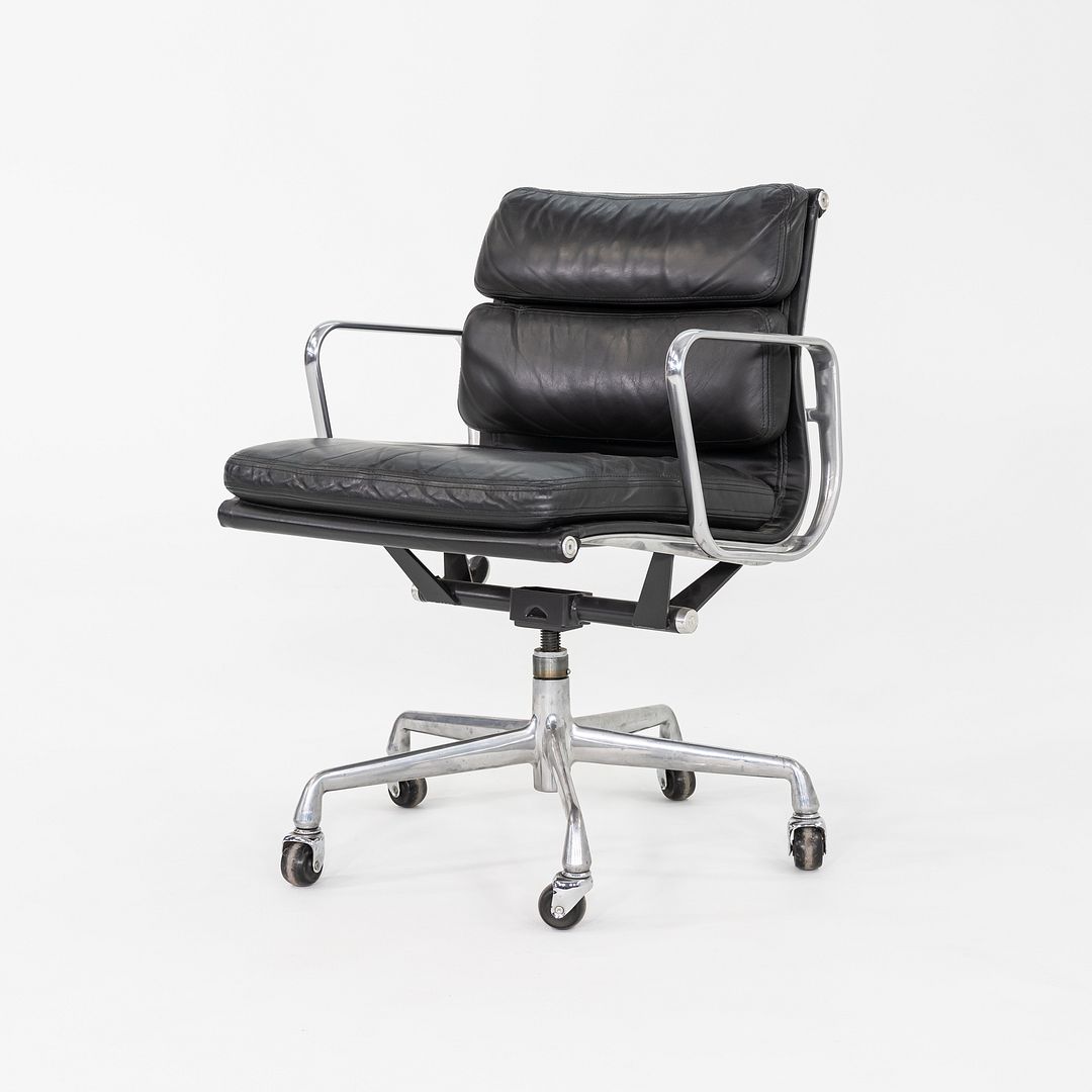 1992 Herman Miller Eames Soft Pad Management Desk Chair Black Leather 4x Avail