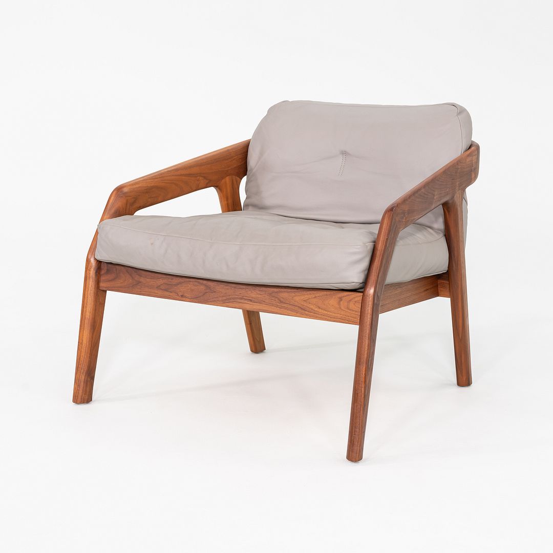2020s Formstelle Zeitraum Friday 1 Lounge Chair Walnut & Grey Leather 2x Avail