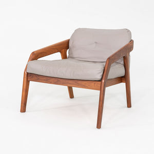2020s Formstelle Zeitraum Friday 1 Lounge Chair Walnut & Grey Leather 2x Avail