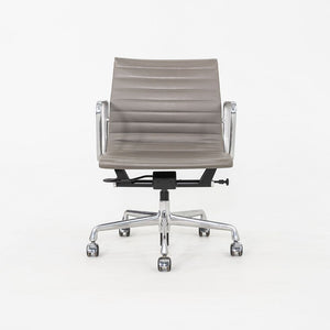 2015 Herman Miller Eames Aluminum Group Management Desk Chair in Grey Leather