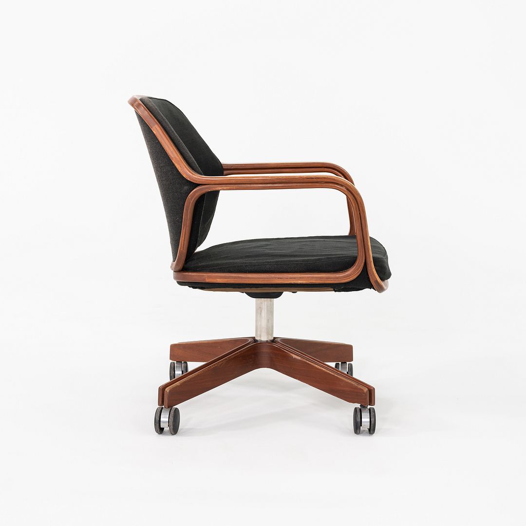 1960s Don Pettit for Knoll Associates Bent Walnut Desk Chair Black, Model 1105