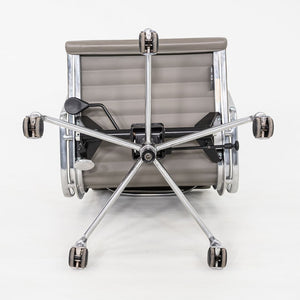 2015 Herman Miller Eames Aluminum Group Management Desk Chair in Grey Leather