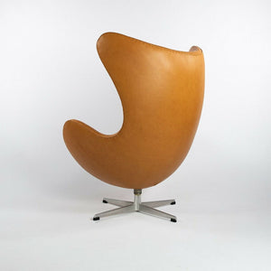 1959 Egg Chair and Ottoman by Arne Jacobsen for Fritz Hansen in Cognac Leather