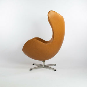 1959 Egg Chair and Ottoman by Arne Jacobsen for Fritz Hansen in Cognac Leather