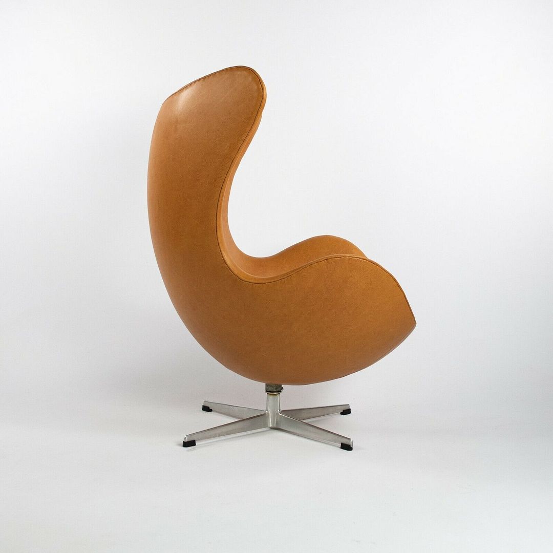 1959 Egg Chair and Ottoman by Arne Jacobsen for Fritz Hansen in Cognac Leather