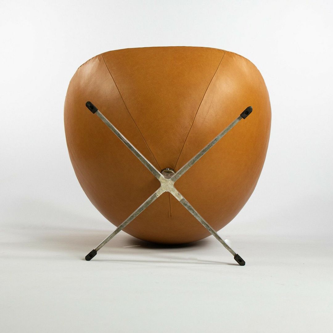 1959 Egg Chair and Ottoman by Arne Jacobsen for Fritz Hansen in Cognac Leather