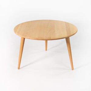 2010s CH008 Coffee Table by Hans Wegner for Carl Hansen in Oak with 34.7 in Top