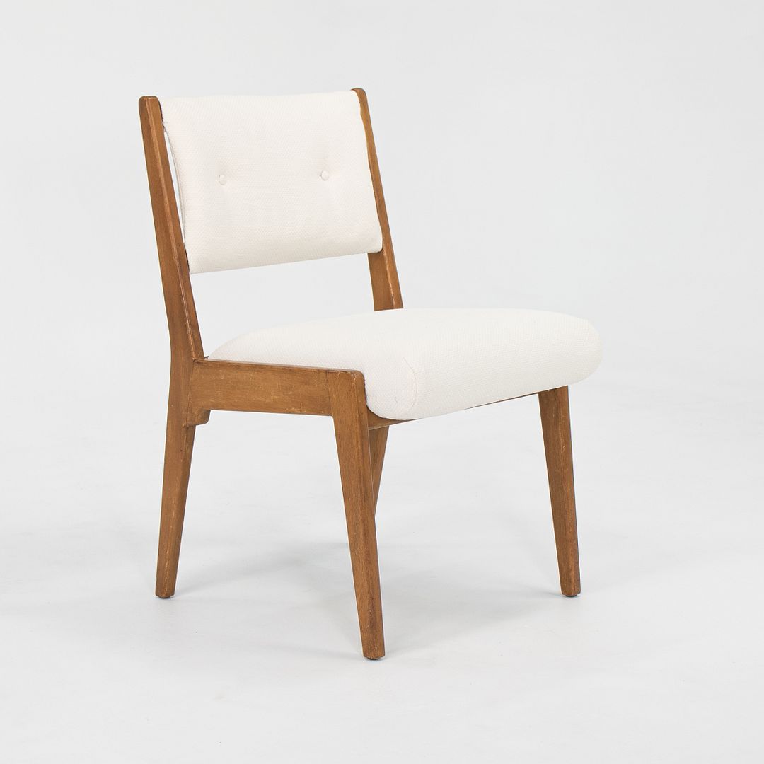 1950s Set of Six C 106 and C 206 Dining Chairs by Jens Risom for Jens Risom Design Inc. in Walnut with Off-White Fabric