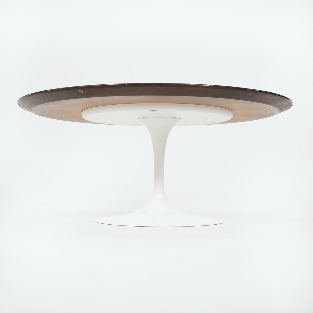 2010s 162TR Tulip Round Coffee Table by Eero Saarinen for Knoll in Walnut with White Base