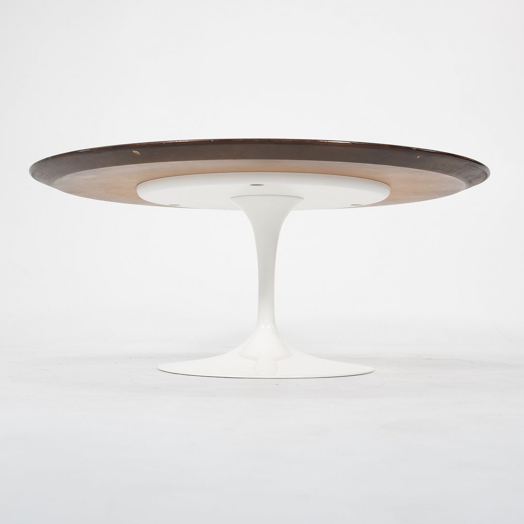 2010s 162TR Tulip Round Coffee Table by Eero Saarinen for Knoll in Walnut with White Base