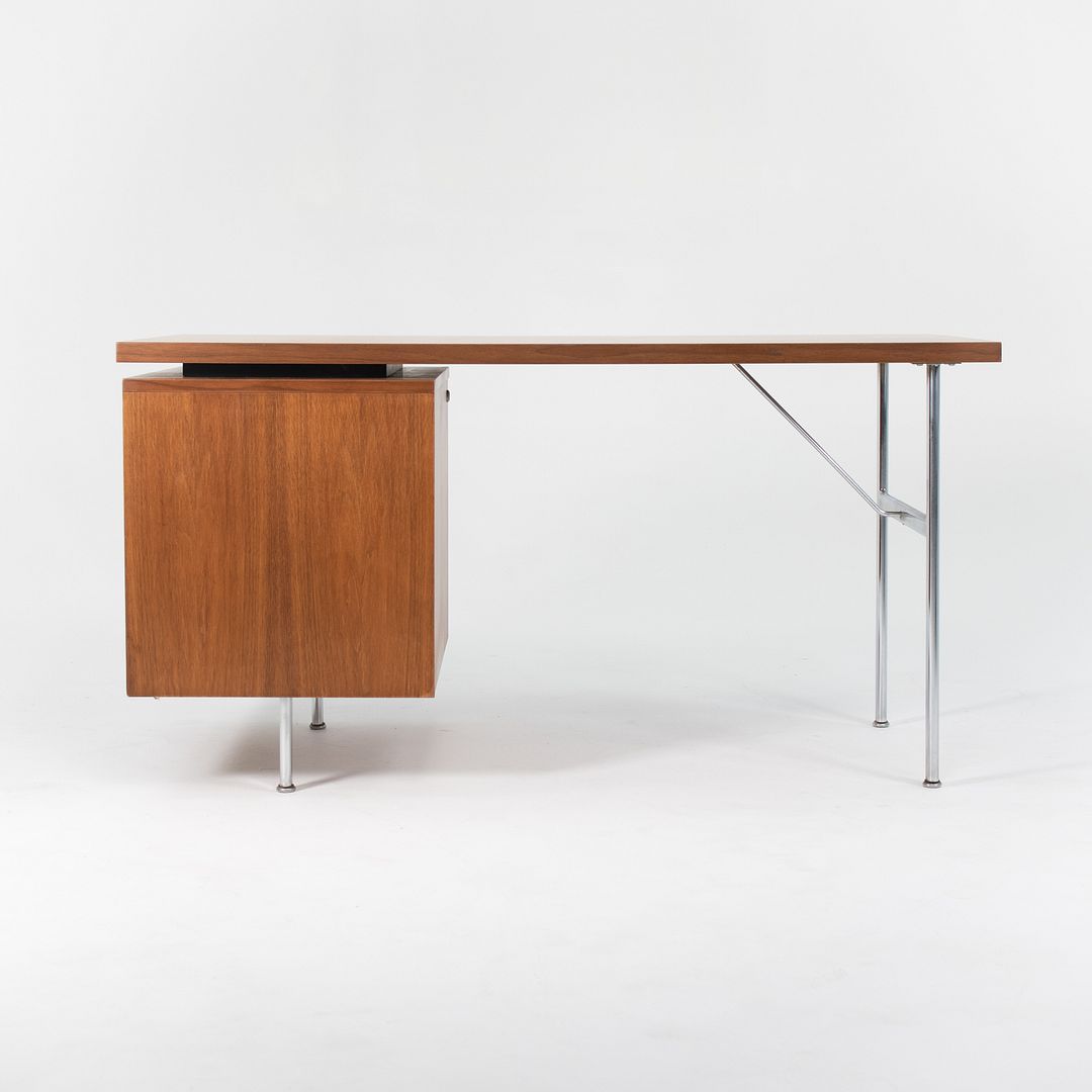 1959 Executive Office Group Desk by George Nelson for Herman Miller in Walnut and Chromed Steel