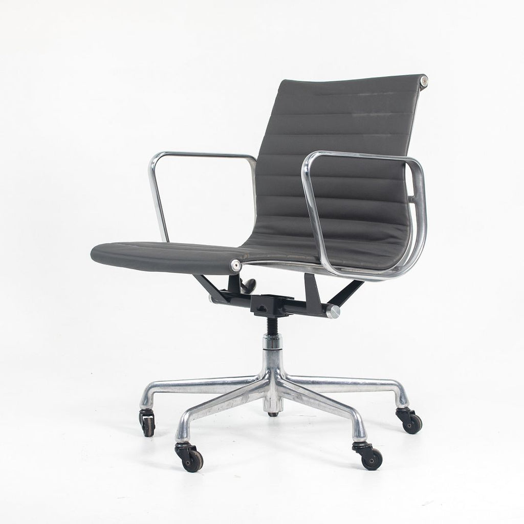 SOLD 2010s Aluminum Group Management Chair by Charles and Ray Eames for Herman Miller in Gray Leather