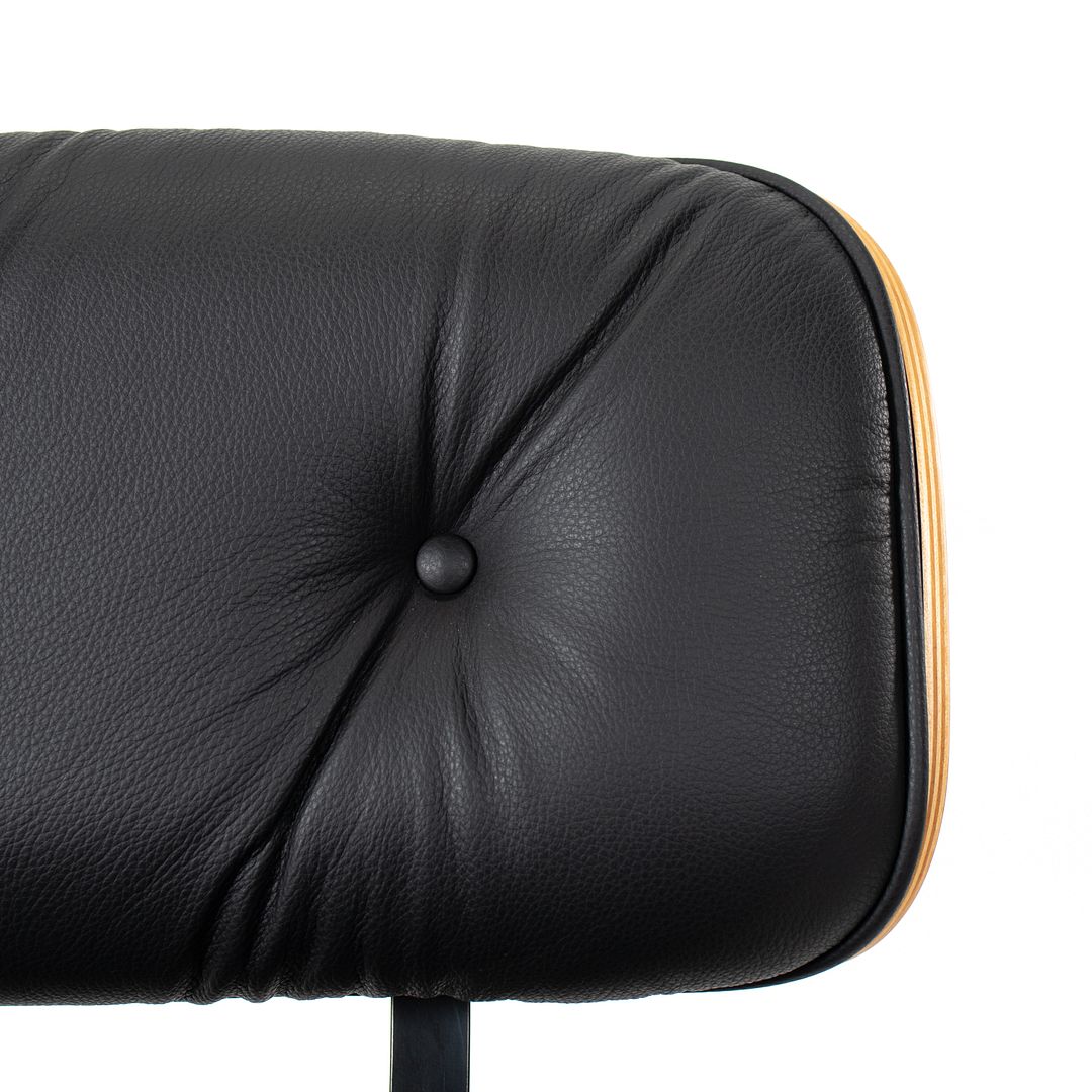 SOLD 2020 670 Eames Lounge Chair by Charles and Ray Eames for Herman Miller in Oiled Palisander and Special Leather