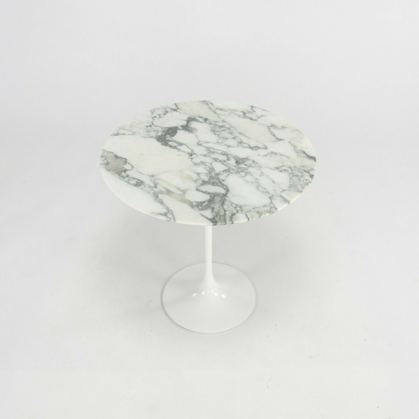 SOLD 2019 Eero Saarinen for Knoll Tulip 20 inch Round Side Table in Satin Arabescato