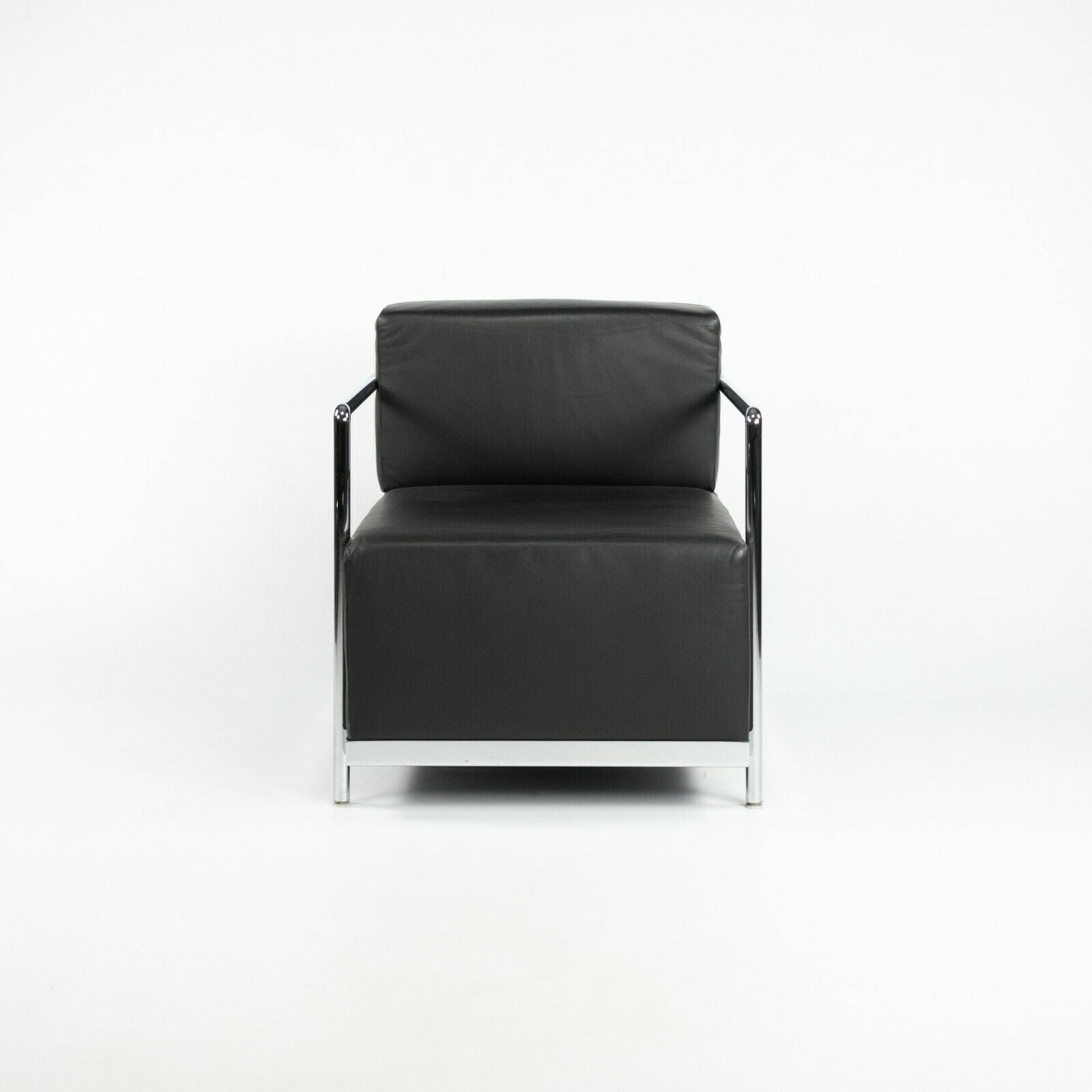 2010s Pair of Bernhardt Design Brellin Lounge Chairs in Black Leather with Chrome Frames