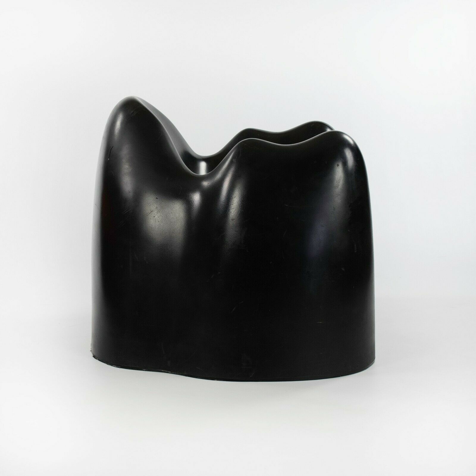 1970s Wendell Castle Molar Chair in Black Fiberglass by Northern Plastics of Syracuse