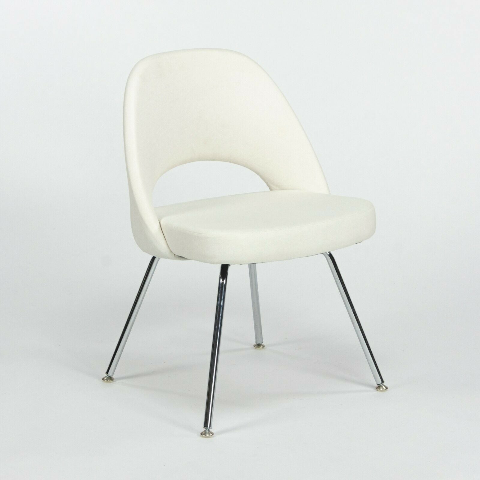 SOLD Eero Saarinen Knoll 2020 White Leather Executive Side Chair with Chrome Legs 2x Available