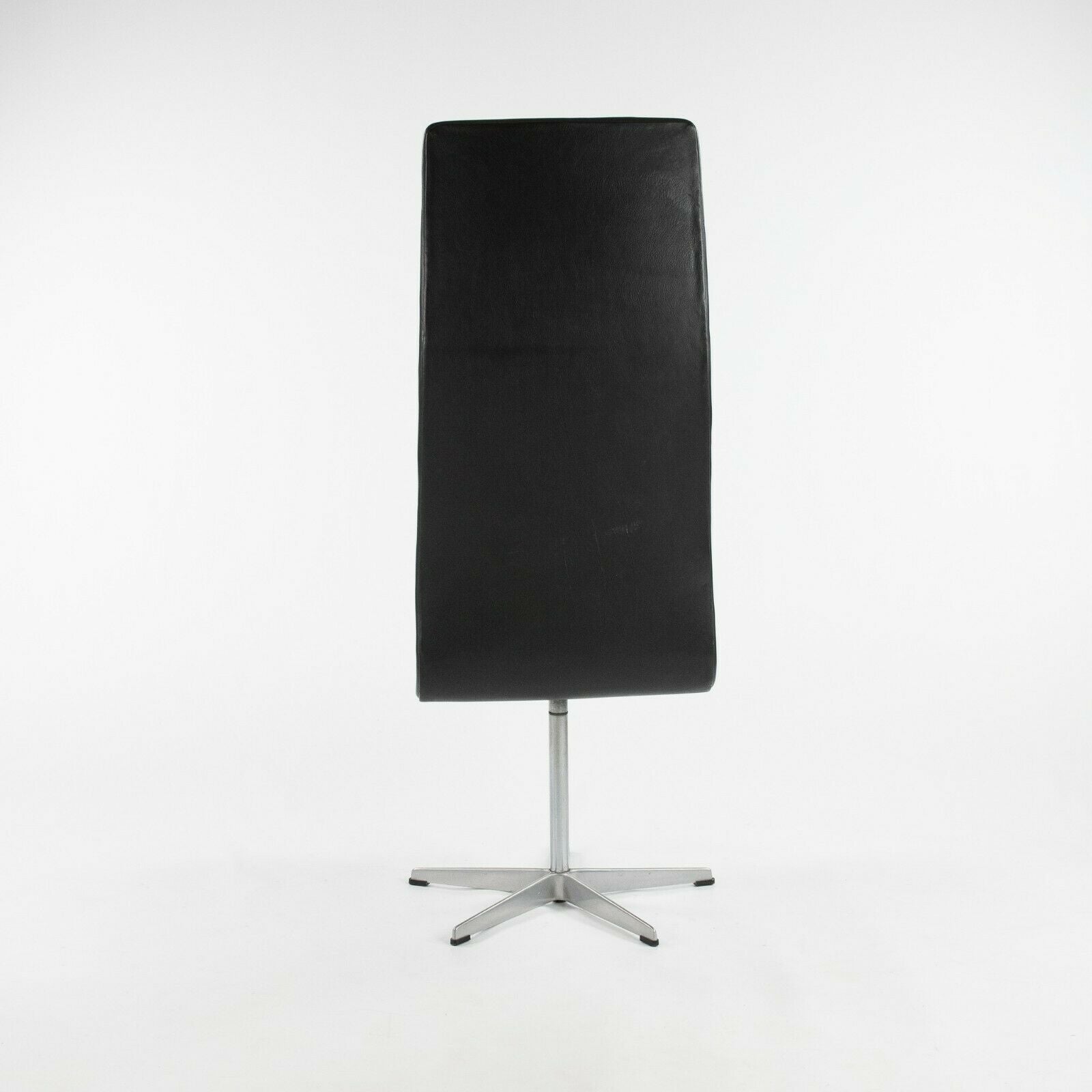 1960s Set of Four Arne Jacobsen for Fritz Hansen High Oxford Dining Chairs in Black Vinyl