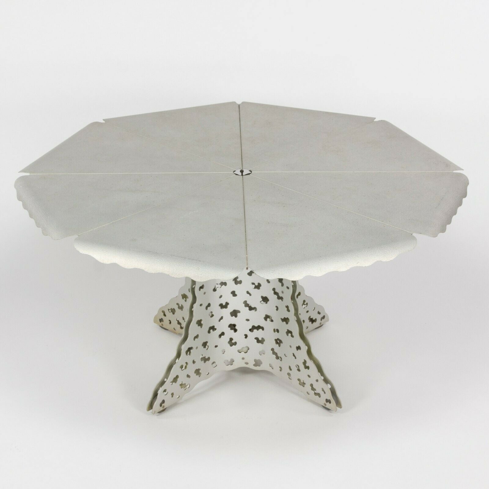 SOLD 1997 Richard Schultz Aluminum Topiary Outdoor Patio / Dining Table with 4 Arm Chairs