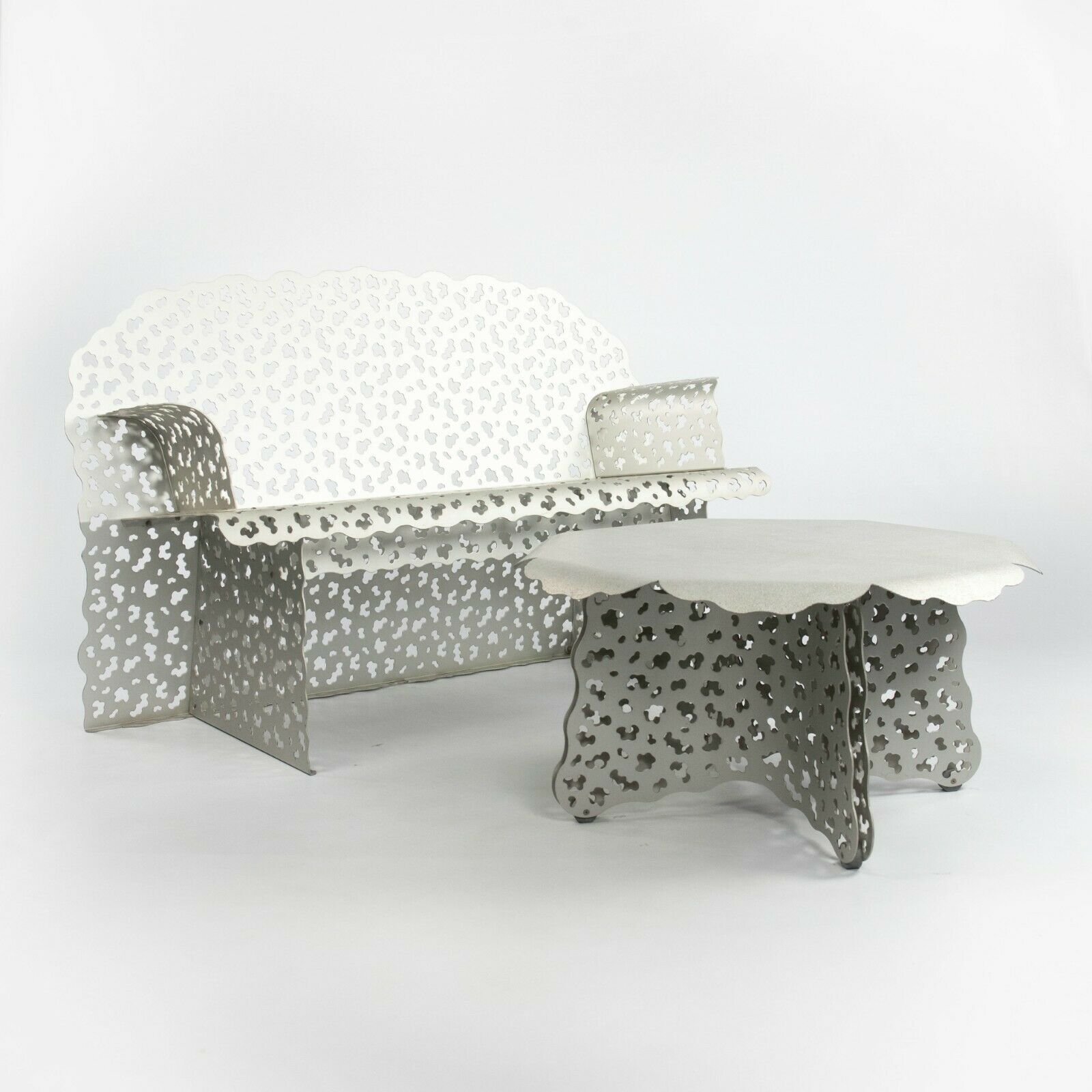 1997 Richard Schultz Topiary Outdoor Bench with Custom Aluminum Finish #2