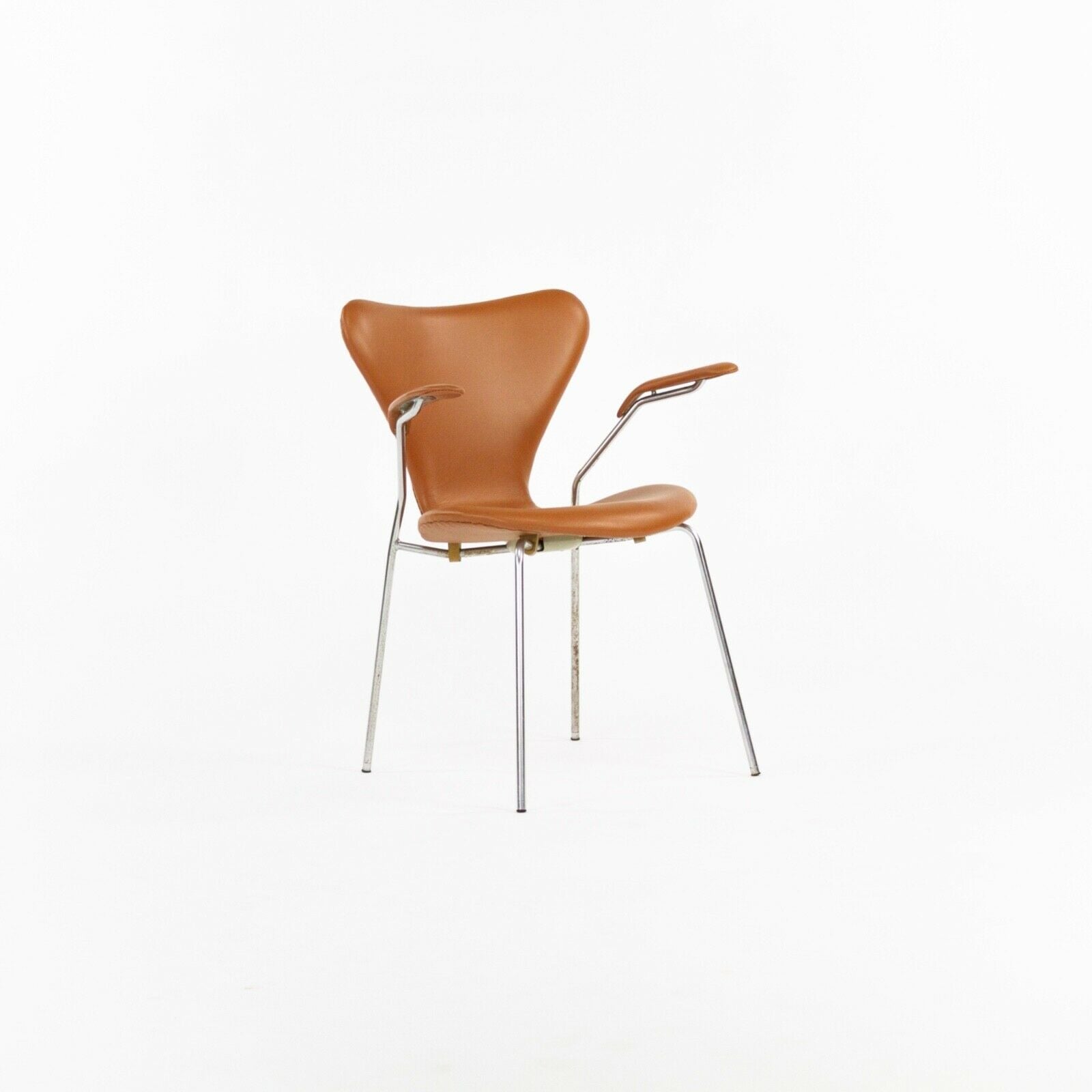 1969 Arne Jacobsen Fritz Hansen Series 7 Armchair Hand Stitched Leather 4-12 Available