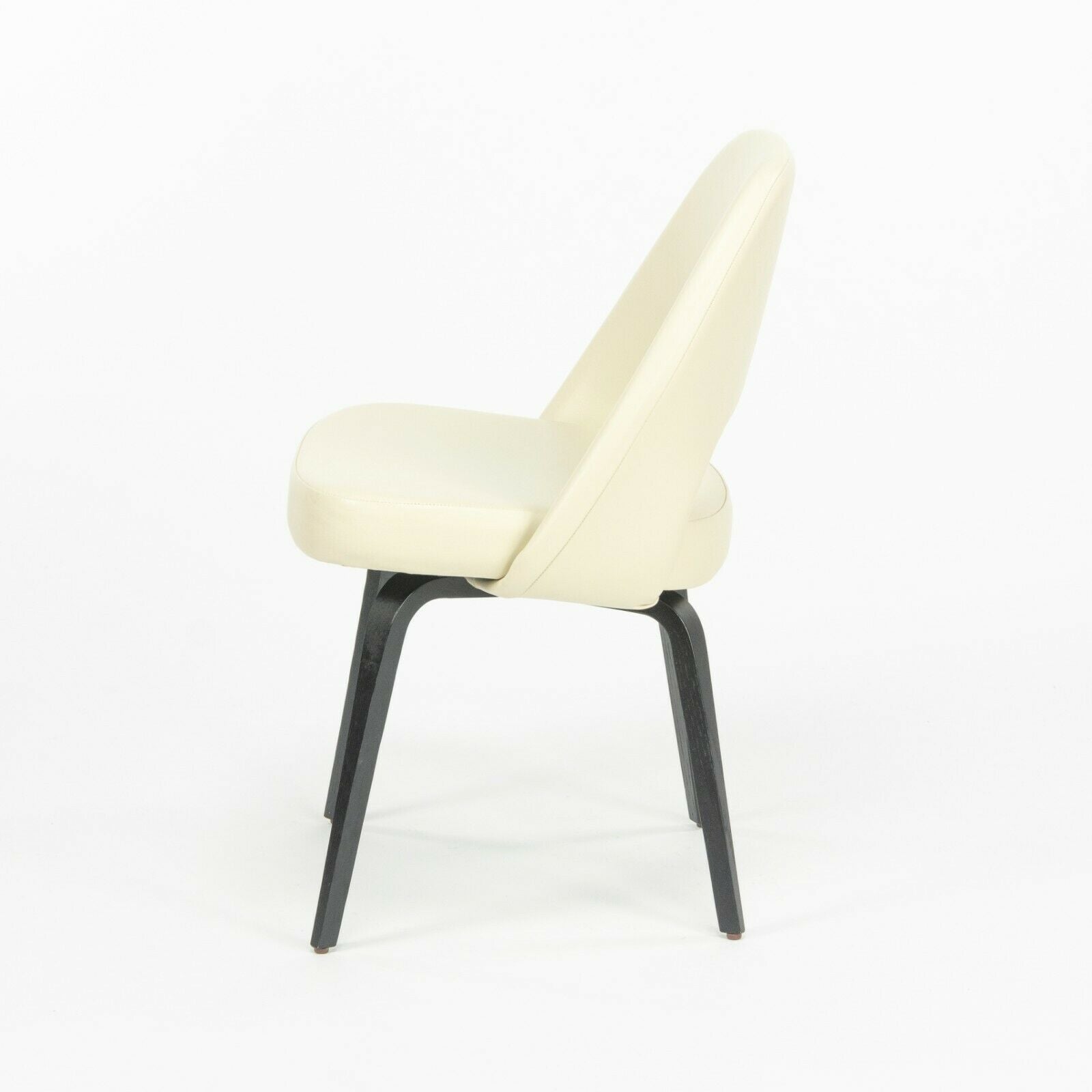Eero Saarinen Knoll 2020 Executive Side Chair with Wood Legs & Ivory Leather 1x Available