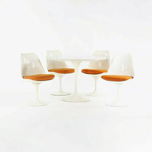 SOLD 1960s Eero Saarinen for Knoll Tulip Dining Table and Four White Tulip Side Chairs