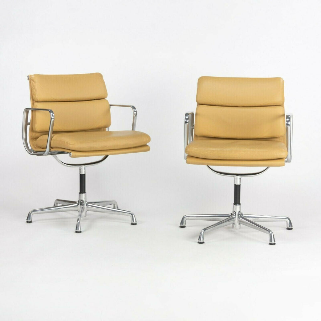 SOLD 2010 Herman Miller Eames Aluminum Group Soft Pad Management Desk Chair Leather