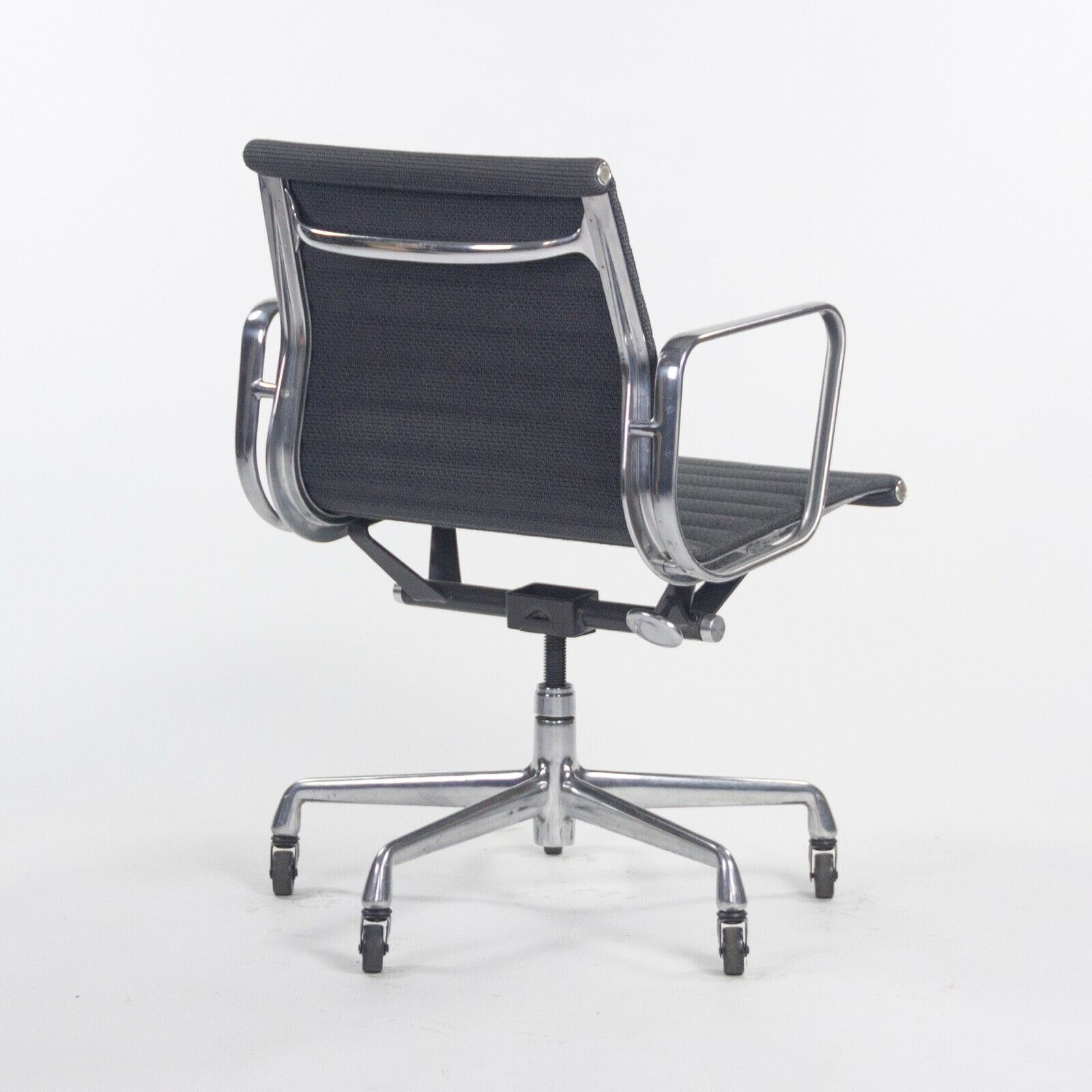 SOLD 2000s Herman Miller Eames Aluminum Group Management Grey Fabric Desk Chair